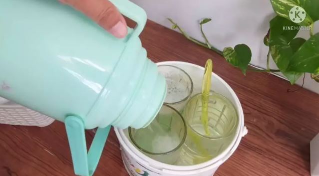 7 Cara mudah mencuci gelas kusam dan berkerak pakai 2 bahan dapur, hasilnya kinclong seperti baru