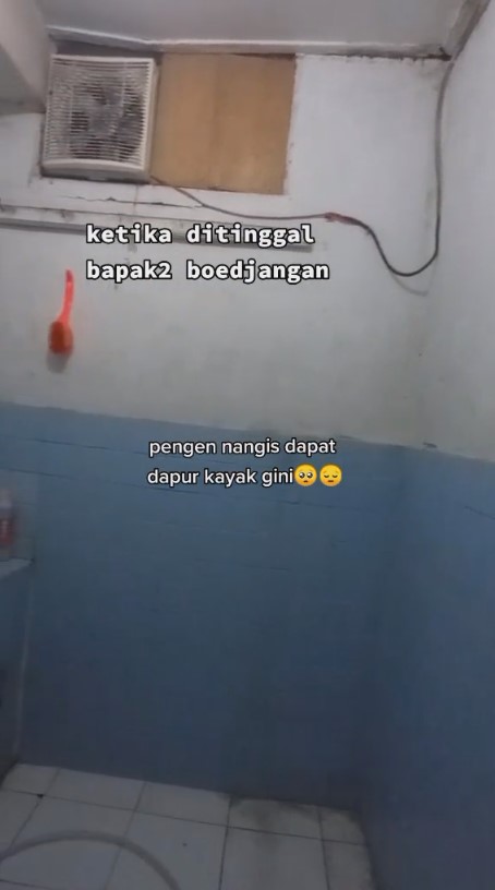 dapur mirip kamar mayat jadi estetik © 2023 brilio.net dapur mirip kamar mayat jadi estetik © 2023 brilio.net