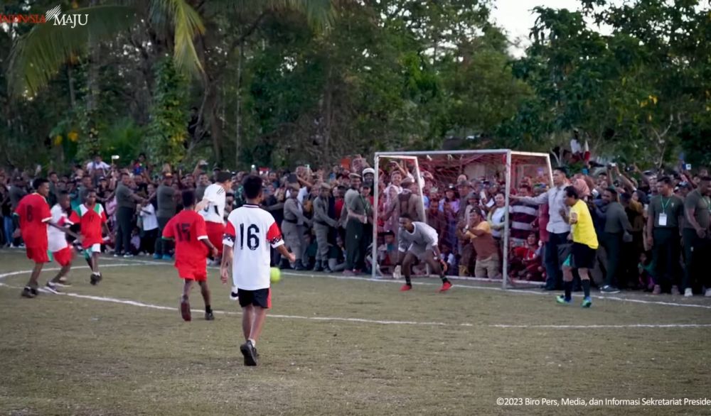jokowi jadi kiper berbagai sumber jokowi jadi kiper berbagai sumber