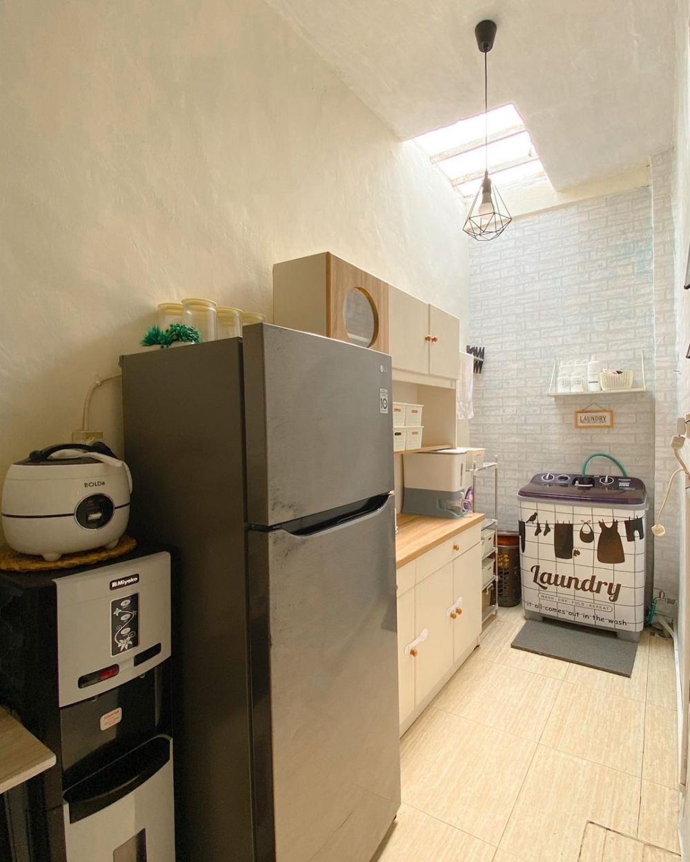 dapur mungil rumah subsidi sepetak estetik © 2023 brilio.net