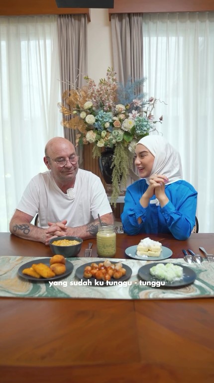 kedekatan Irish Bella dan ayah bulenya © Instagram kedekatan Irish Bella dan ayah bulenya © Instagram