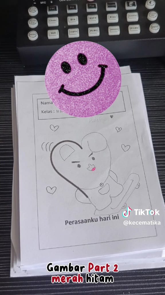 Gambar dari emoticon hati  © TikTok
