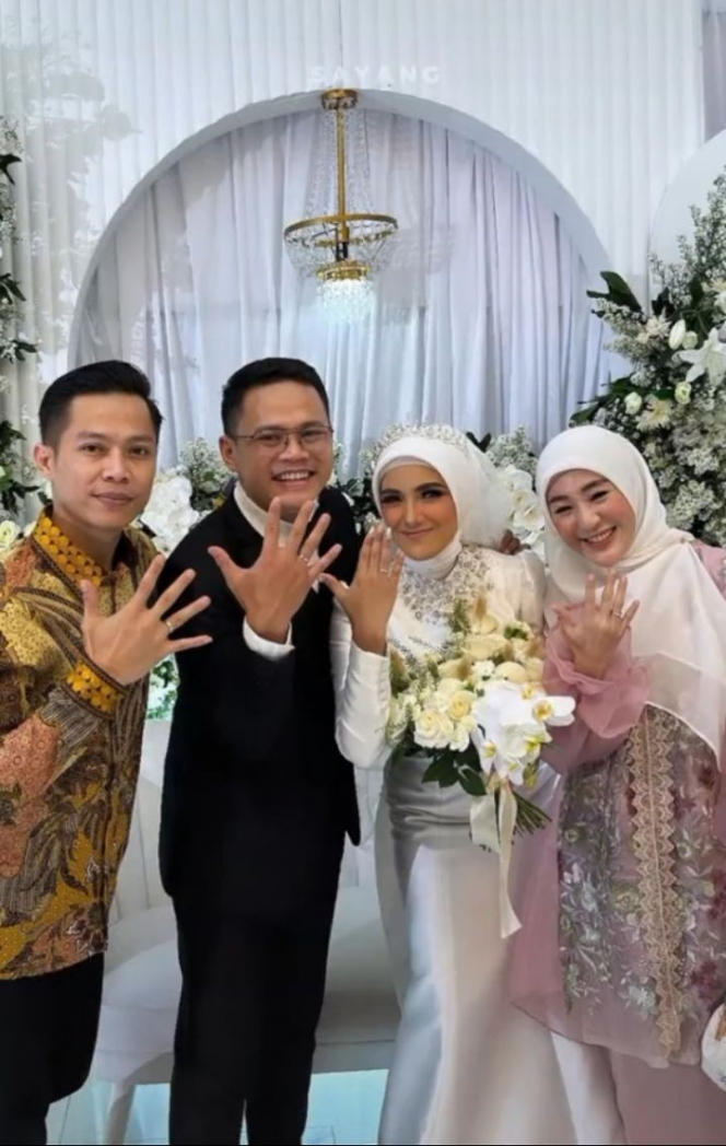 momen larissa chou di pernikahan nadya © instagram