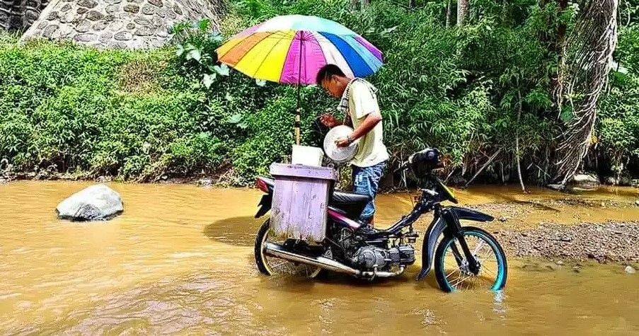 tempat jualan nyeleneh berbagai sumber