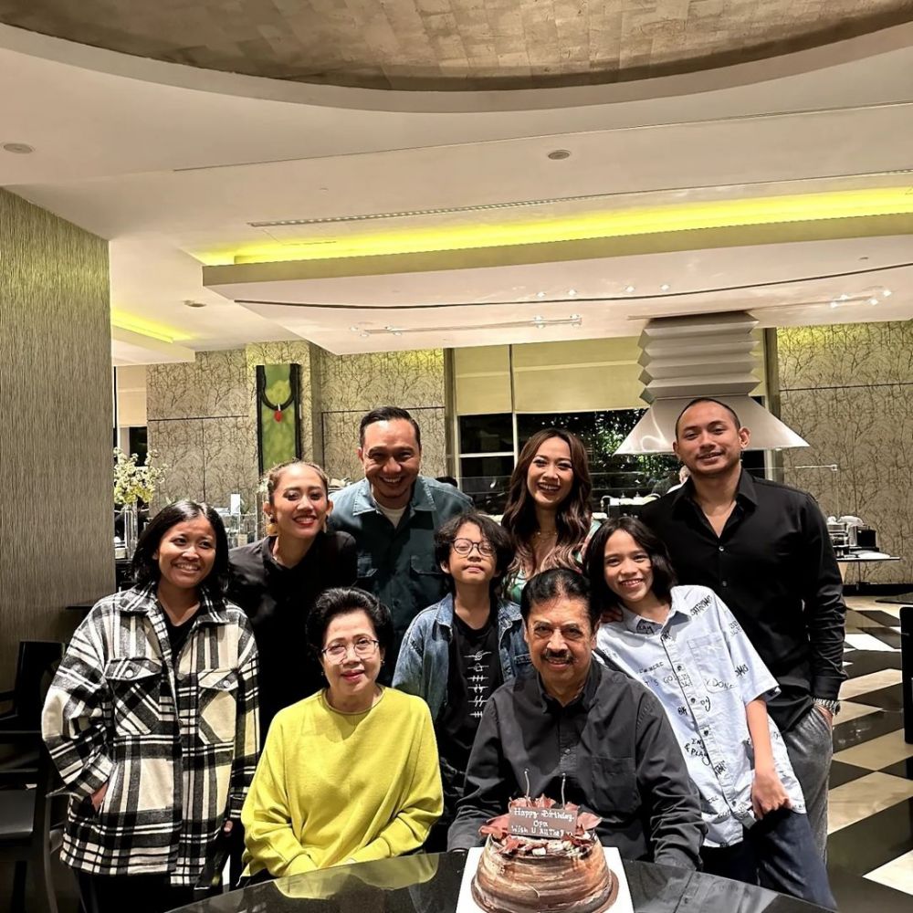 momen mesra BCL dan tiko © berbagai sumber