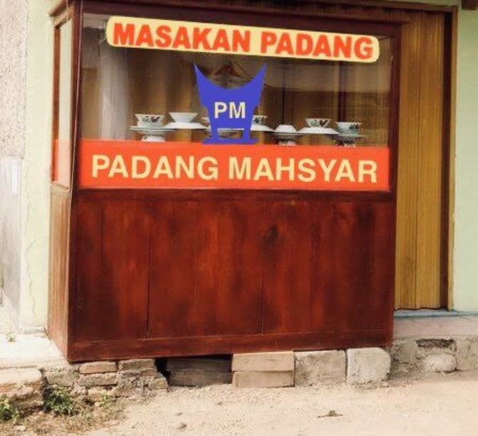 tulisan kocak rumah makan padang © berbagai sumber