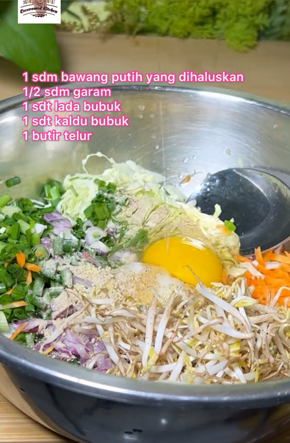Bukan pakai jagung, ini cara membuat bakwan sayur semakin tebal dan padat cukup tambah 1 bahan makanan