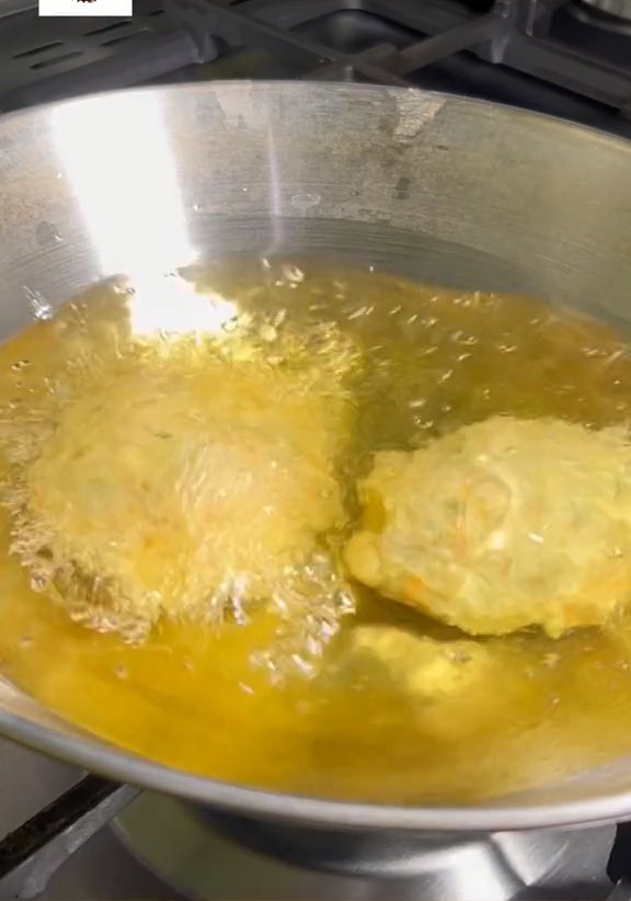 Bukan pakai jagung, ini cara membuat bakwan sayur semakin tebal dan padat cukup tambah 1 bahan makanan