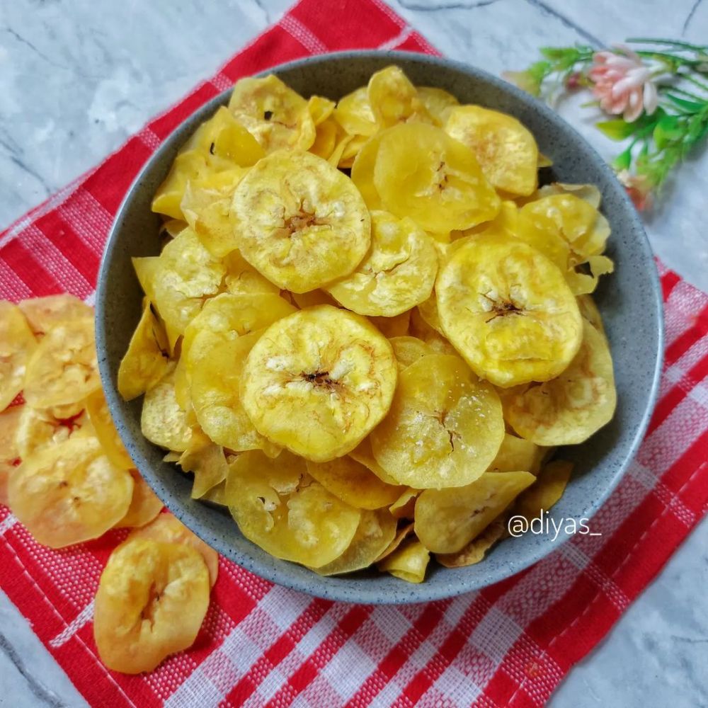 21 Cara membuat keripik pisang manis, enak, renyah, dan bikin nagih