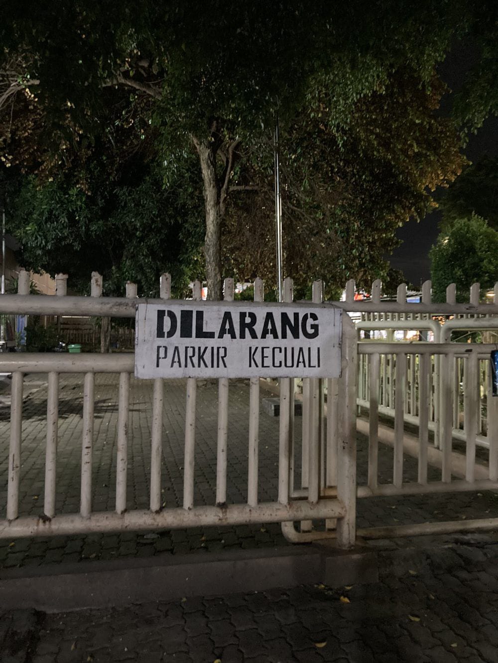 Tulisan bikin bingung berbagai sumber