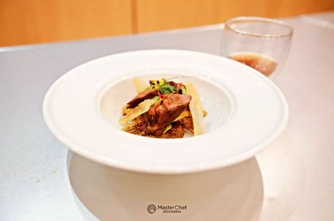 Lulusan SMK tata boga, 11 masakan rumahan Kiki MasterChef ini tampak mewah dengan plating ciamik