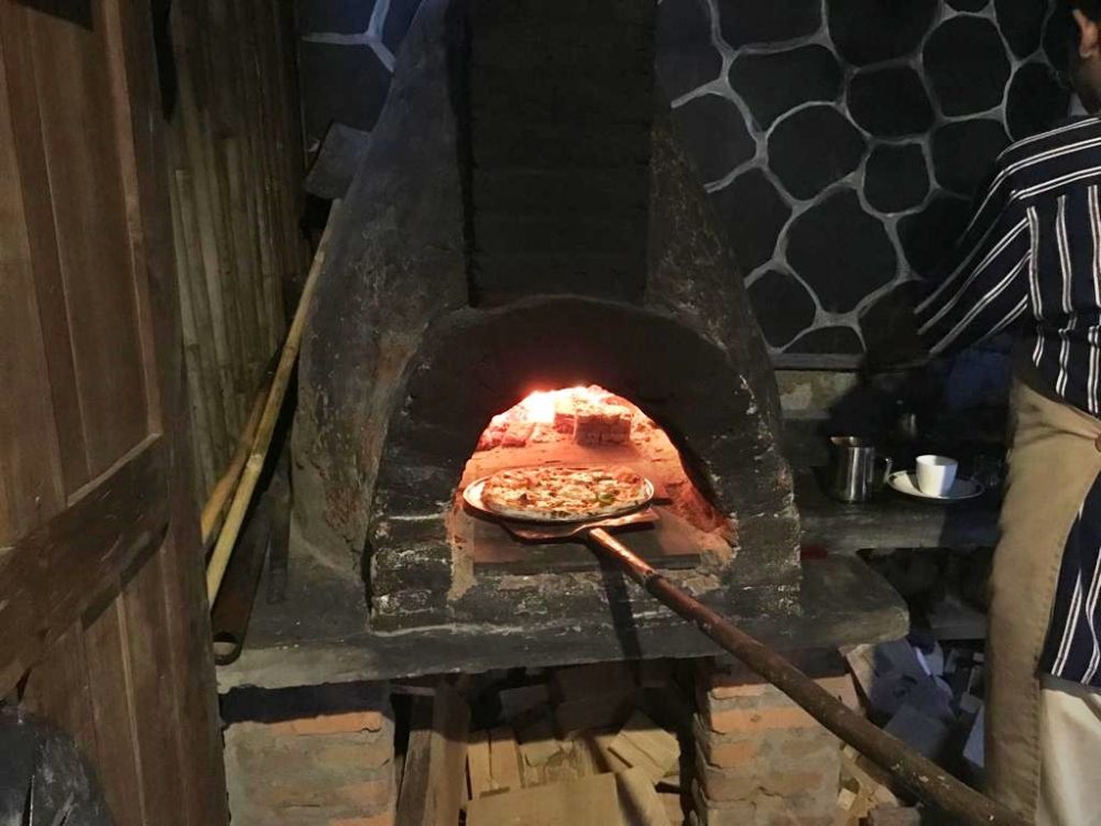Resign dari koki di Prancis kini sukses buka resto, ini sosok Ali pedagang pizza dari Bantul
