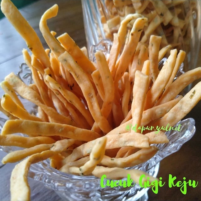 20 Cara membuat kue bawang, enak, gurih, dan bikin nagih