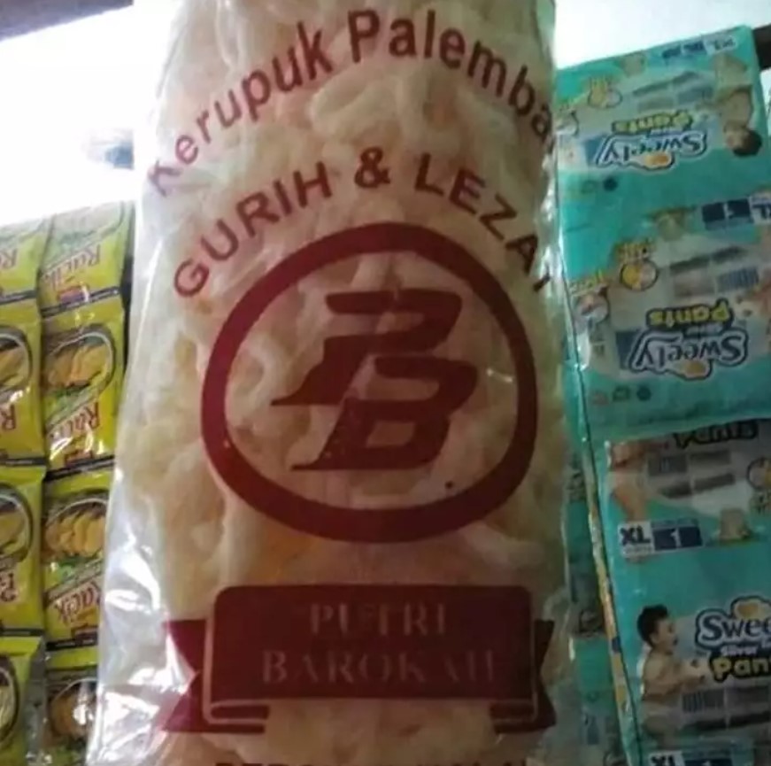 Potret kocak dagangan absurd Berbagai sumber Potret kocak dagangan absurd Berbagai sumber