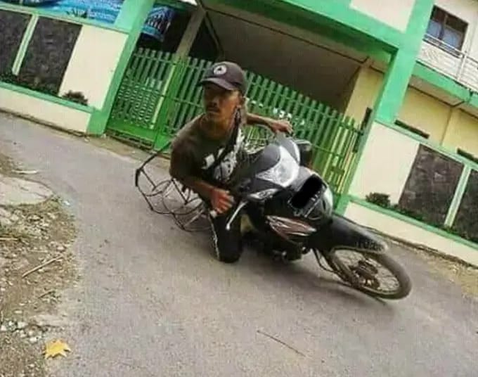 bawa motor nyeleneh berbagai sumber