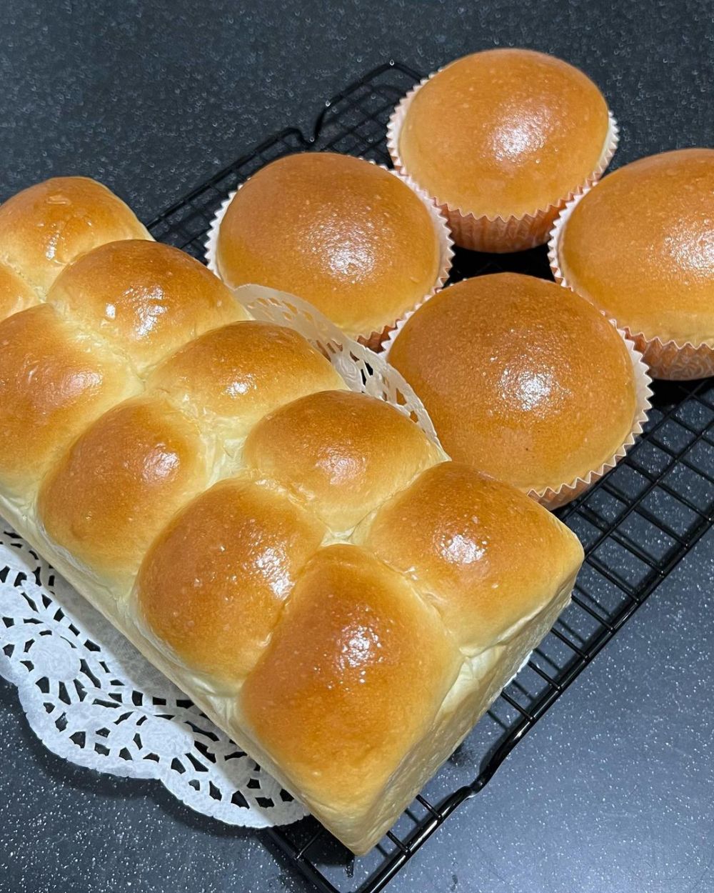 31 Resep roti sobek super lembut, empuk, dan mudah dibuat