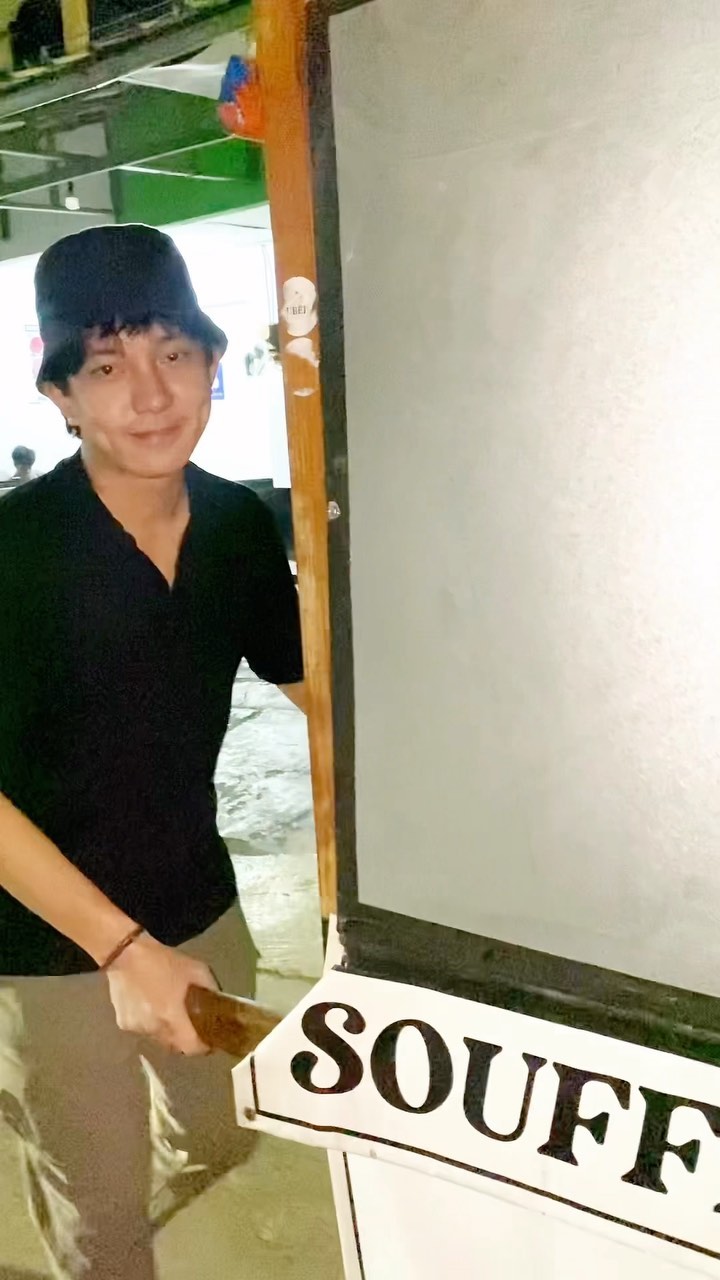 penjual pancake mirip lee min ho © berbagai sumber penjual pancake mirip lee min ho © berbagai sumber