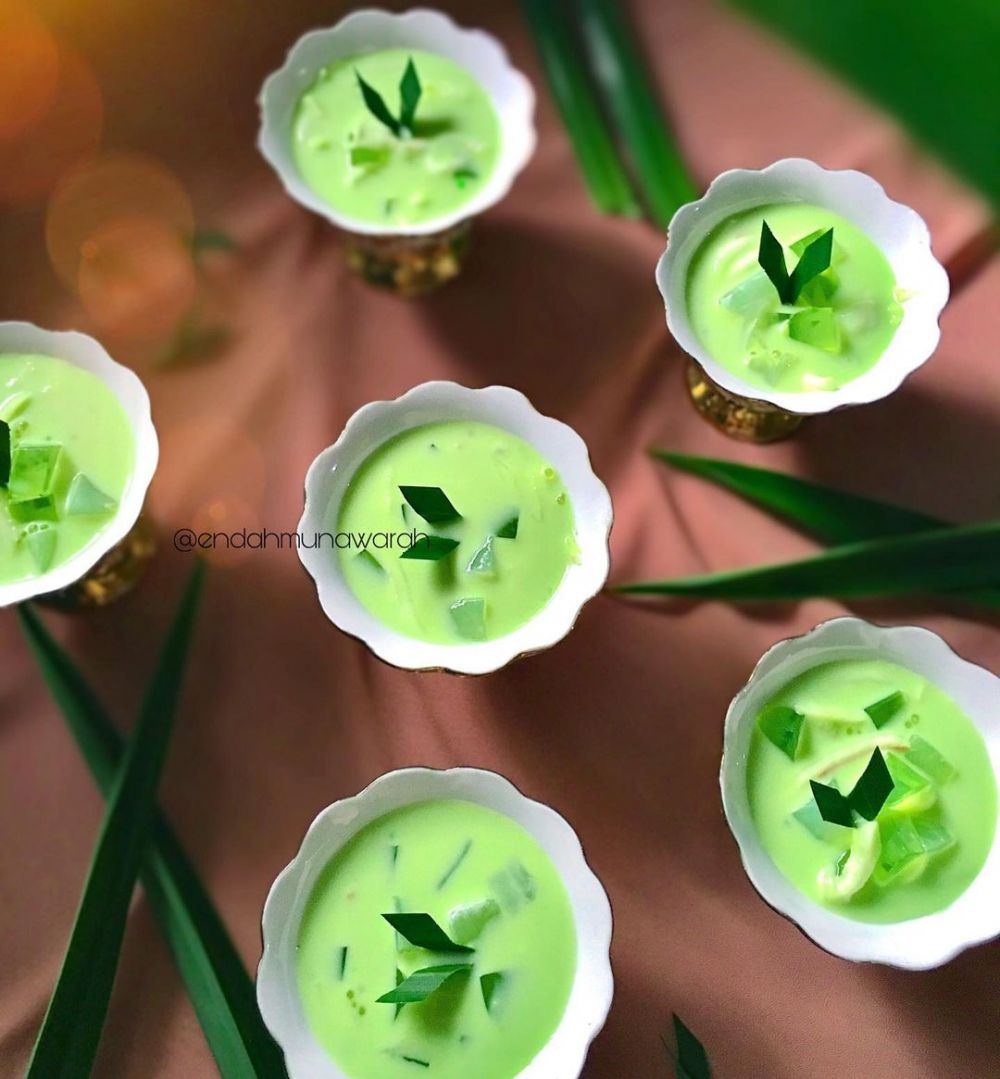 21 Cara membuat es buko pandan, segar dan praktis