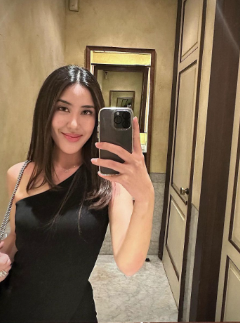 potret cleantha islan pacar teuku rassya © instagram potret cleantha islan pacar teuku rassya © instagram