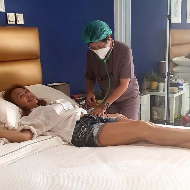 potret perjuangan kiki fatmala lawan kanker © instagram