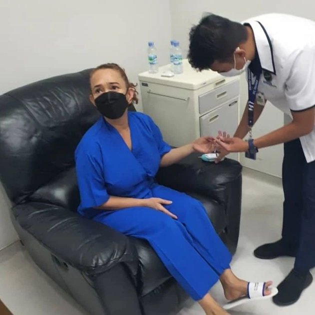 potret perjuangan kiki fatmala lawan kanker © instagram