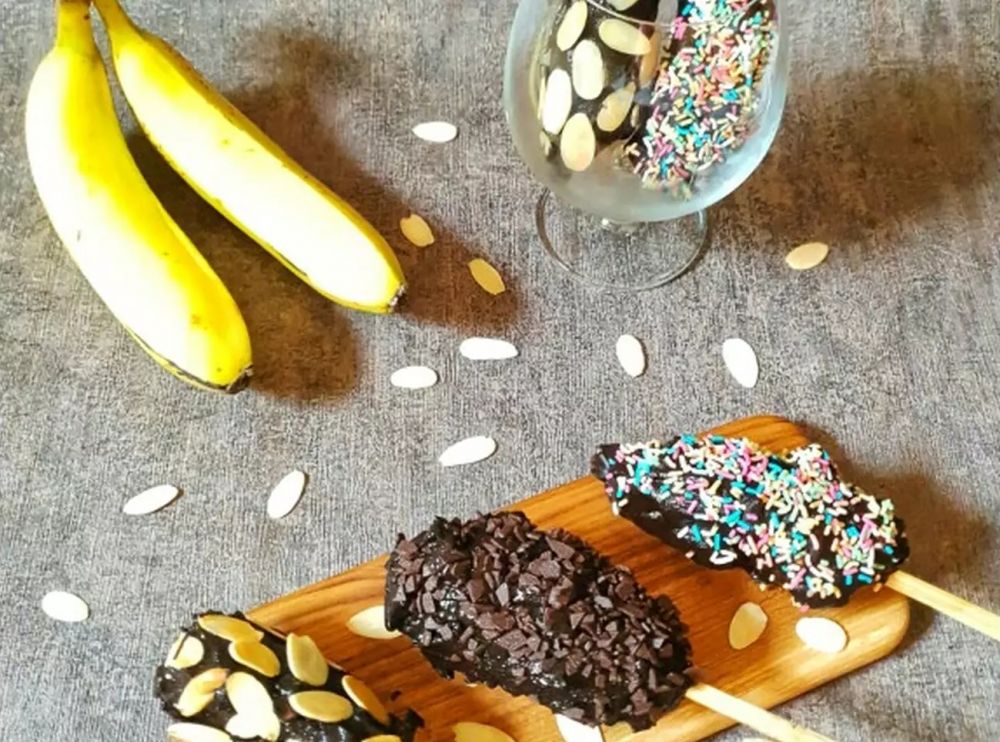 20 Cara membuat es pisang cokelat, segar, enak, dan cocok buat jualan