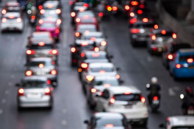 Doa dan tata cara sholat jamak qashar freepik.com