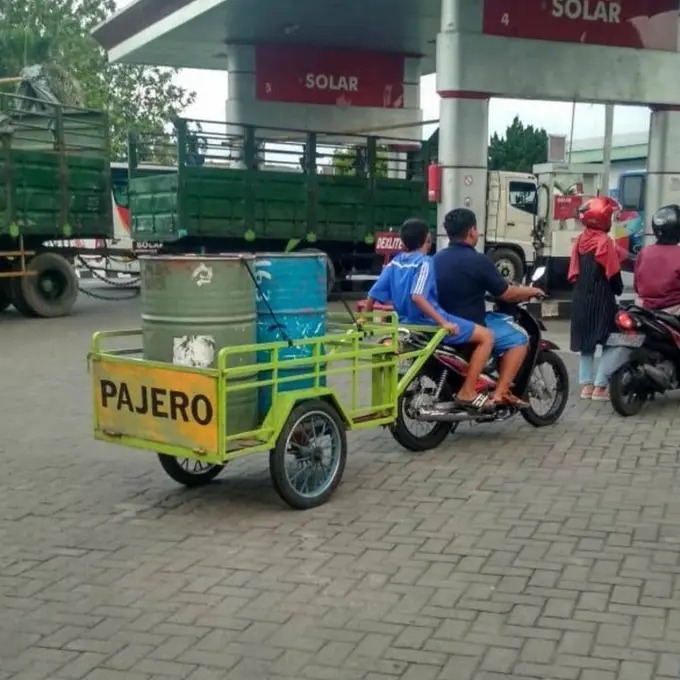 absurd di pom berbagai sumber