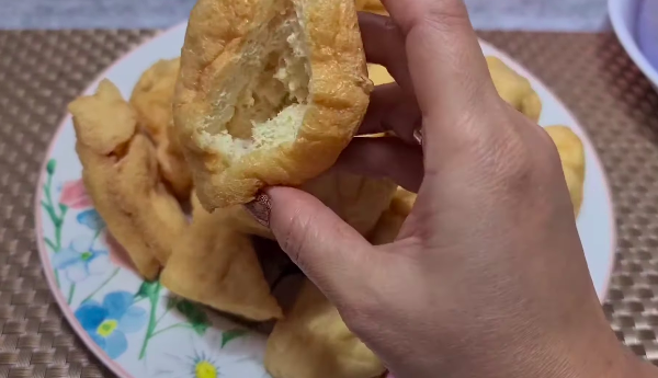 Tanpa baking powder, ini trik bikin tahu isi keriting dan renyah cuma tambah 1 bahan dapur