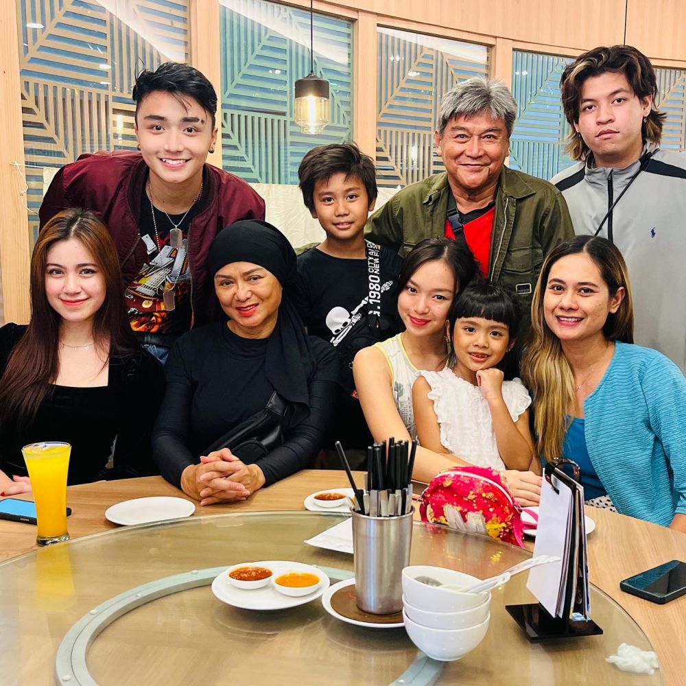 momen akrab betharia dan rinoa © berbagai sumber