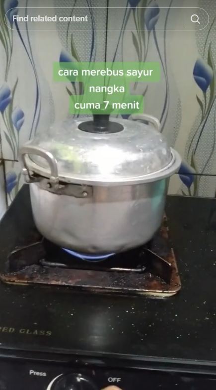 Tak perlu baking soda, ini trik merebus nangka muda agar tetap putih dan cepat empuk dalam 7 menit