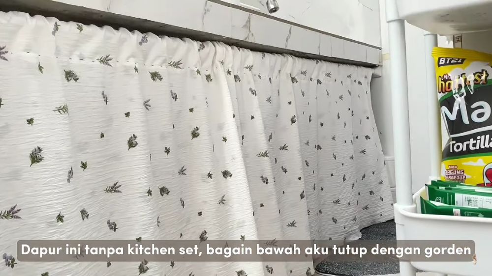 dapur tanpa kitchen set segaris cocok buat kontrakan kecil © 2023 brilio.net