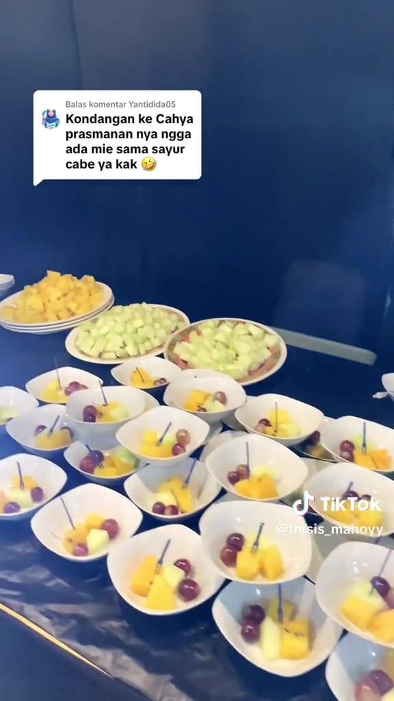 Potret kondangan berasa di Disneyland © TikTok