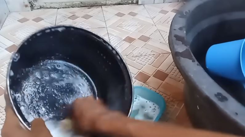 Bukan sitrun, begini cara bersihkan rice cooker agar bebas bau cuma tambah 1 bahan sederhana