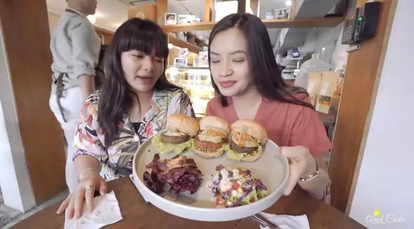 11 Makanan ini dikonsumsi Amel Carla saat diet, ampuh bikin bobot turun 13 kg