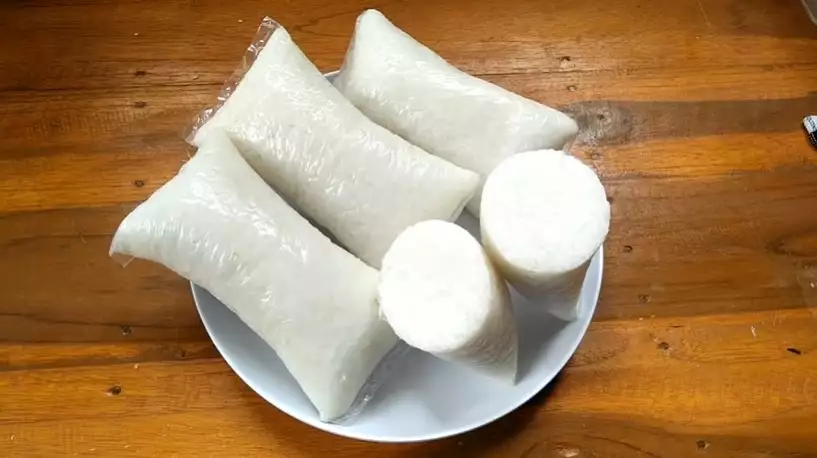 Cuma 12 menit, ini trik merebus lontong agar lembut dan awet disimpan hingga 4 hari