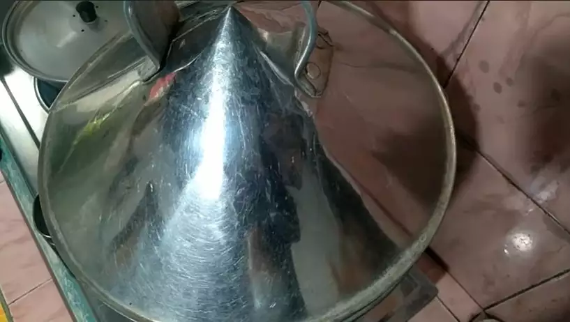 Cuma 12 menit, ini trik merebus lontong agar lembut dan awet disimpan hingga 4 hari