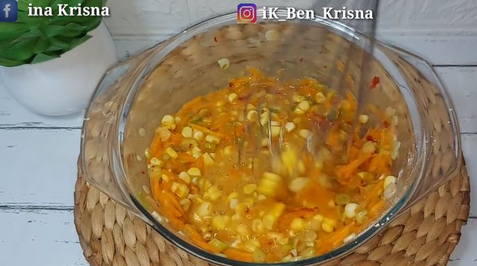 Tak perlu sayur kol atau tahu, ini trik masak telur dadar lebih tebal cukup tambah 1 bahan makanan