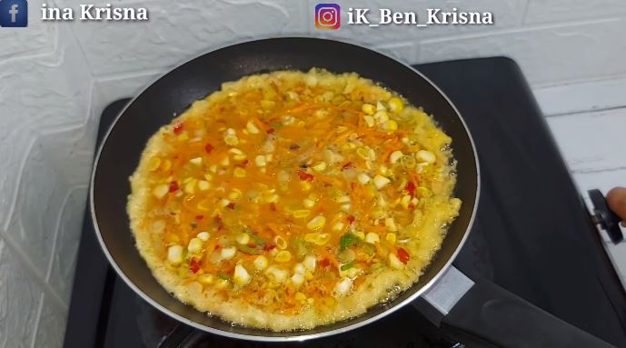 Tak perlu sayur kol atau tahu, ini trik masak telur dadar lebih tebal cukup tambah 1 bahan makanan