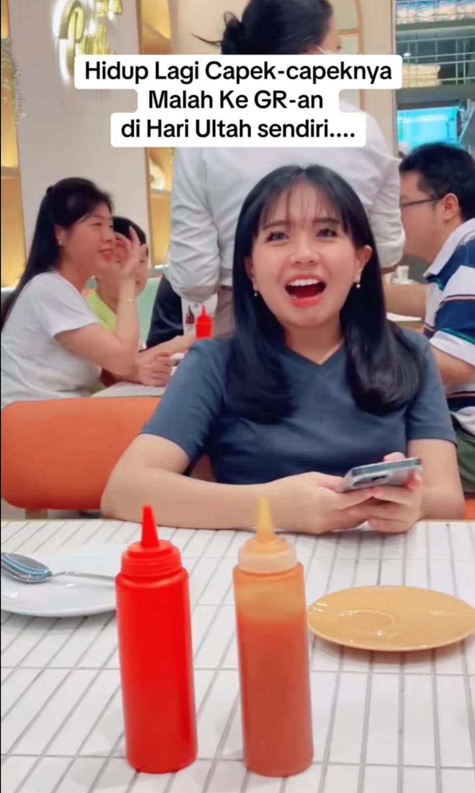 pede ultah @desfourina pede ultah @desfourina