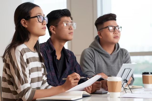 Contoh kata pasif dan aktif Berbagai sumber Contoh kata pasif dan aktif Berbagai sumber