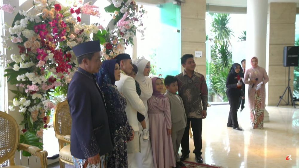 momen pernikahan Rizki DA dan Hersa © 2023 brilio.net momen pernikahan Rizki DA dan Hersa © 2023 brilio.net