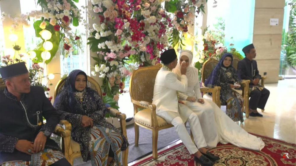 momen pernikahan Rizki DA dan Hersa © 2023 brilio.net momen pernikahan Rizki DA dan Hersa © 2023 brilio.net