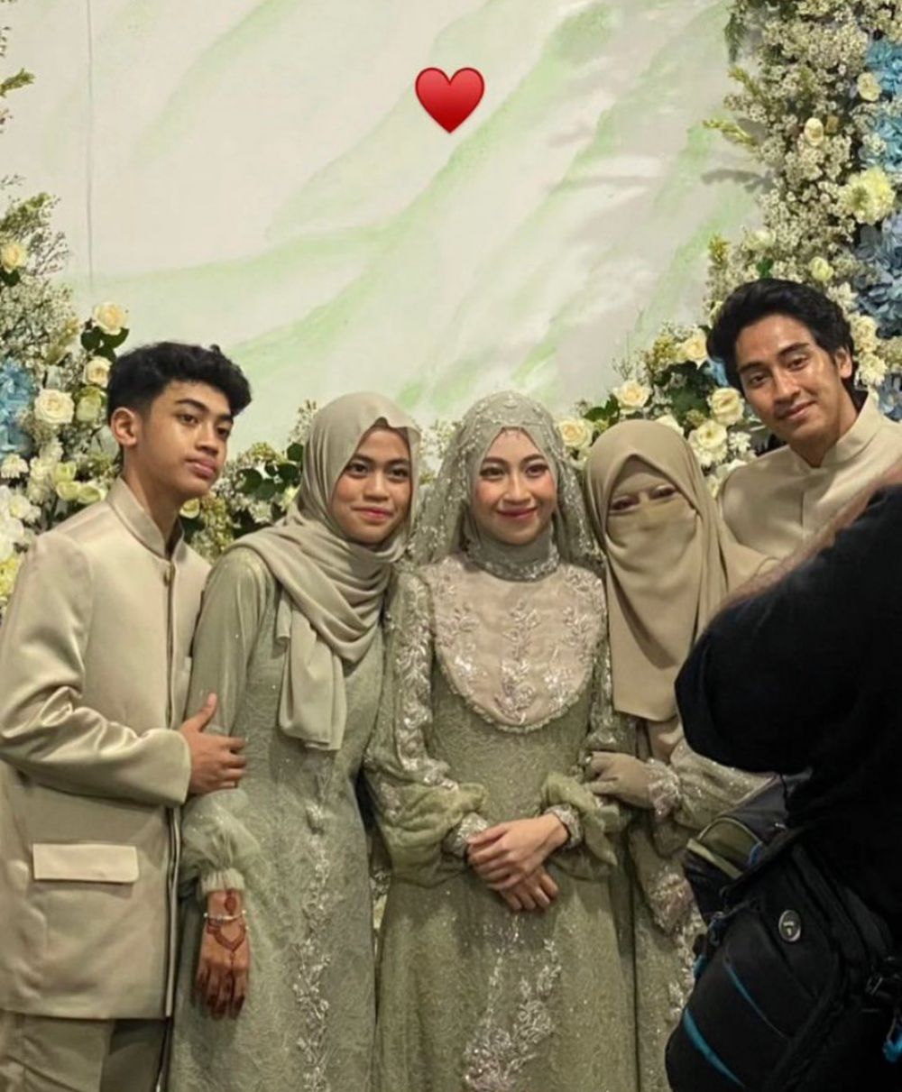 momen siraman dan pengajian adiba khanza © instagram