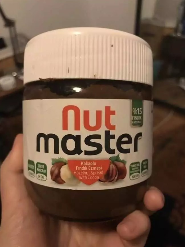 Pelesetan merek nggak habis pikir Berbagai sumber