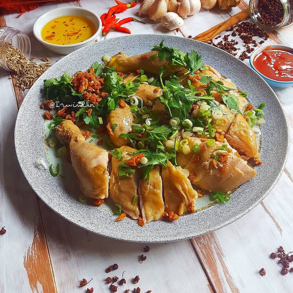 35 Resep ayam kampung spesial, cocok jadi sajian keluarga