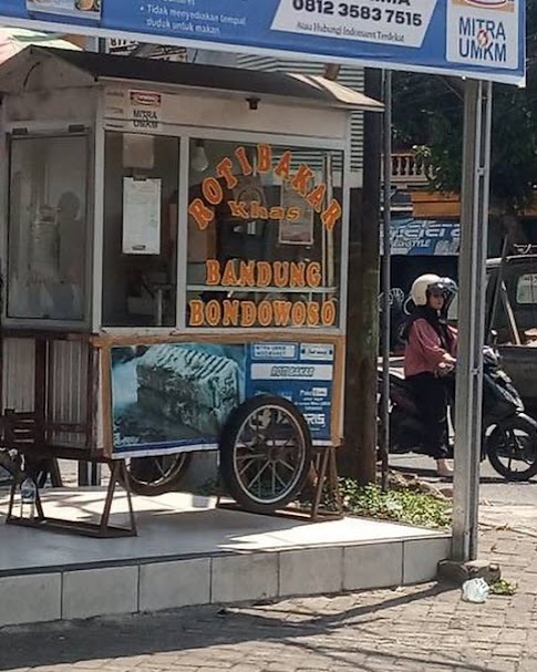 tulisan lucu gerobak roti bakar © berbagai sumber