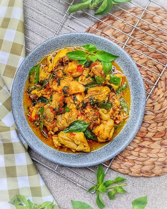 30 Resep ayam rica-rica sederhana, enak, dan mudah dibuat