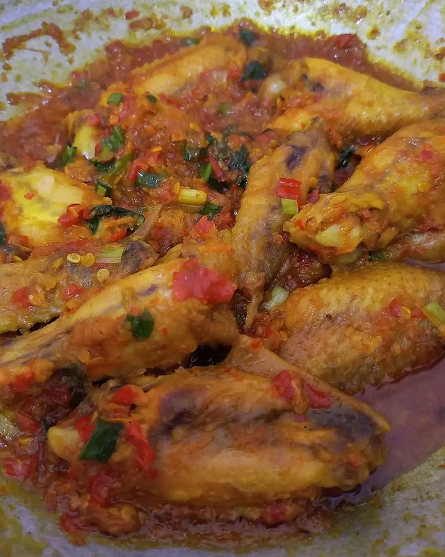 30 Resep ayam rica-rica sederhana, enak, dan mudah dibuat