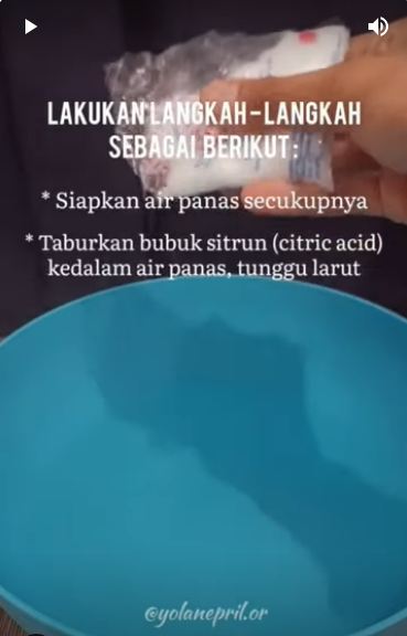 Tak perlu disikat, ini trik cuci serbet dapur yang kumal dan berminyak pakai 1 bahan sederhana